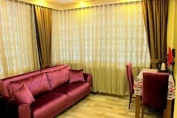 Hotelium 1