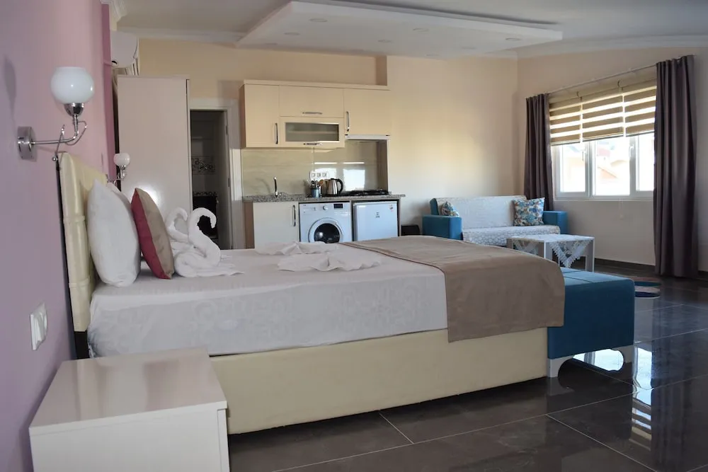 Studio Apartment with Sea View