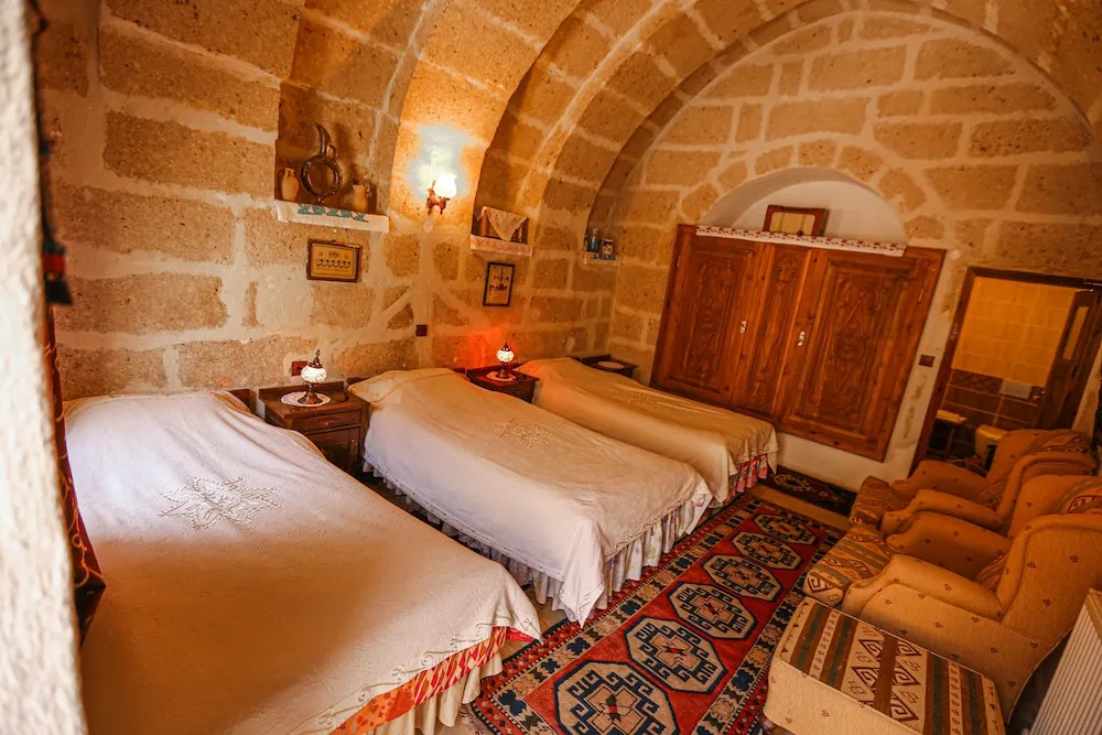 Standard Üç Kişilik Oda