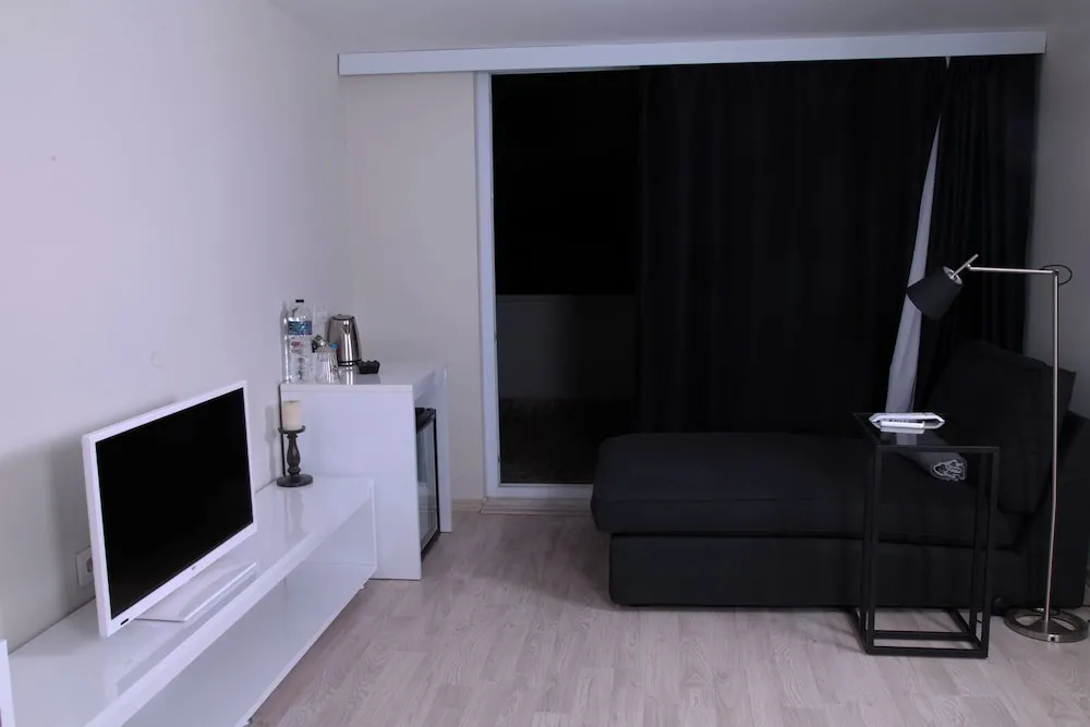 Çatı Katı Süiti (Penthouse)