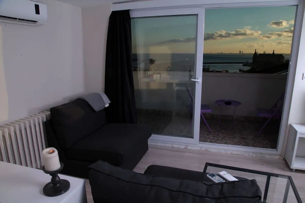 Çatı Katı Süiti (Penthouse)