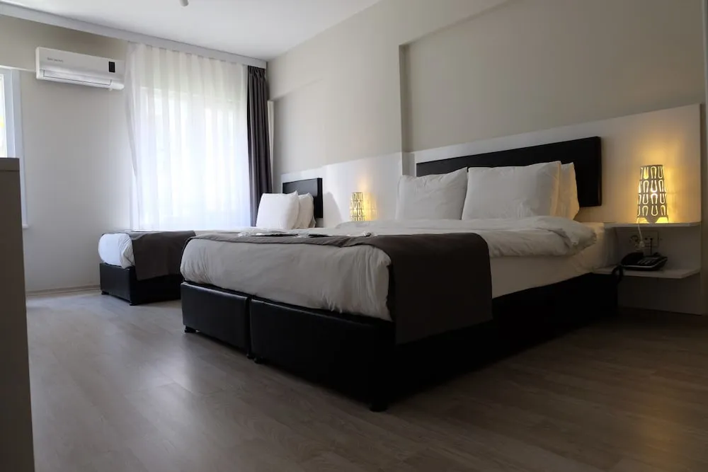 Standard Üç Kişilik Oda