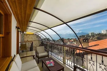 Goodman Hotel Bistro