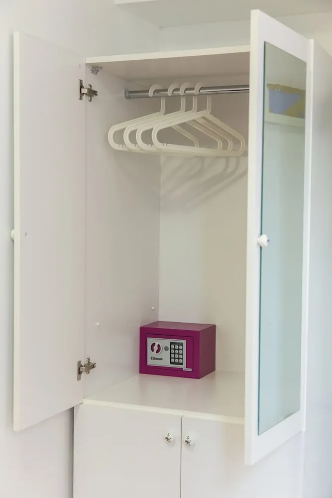 Standard Tek Büyük Yataklı Oda, Şehir Manzaralı