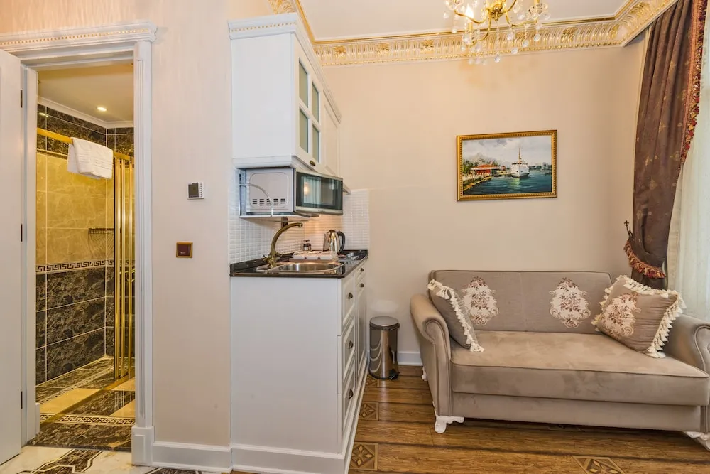 Superior Üç Kişilik Oda, 1 Yatak Odası (Single Use)