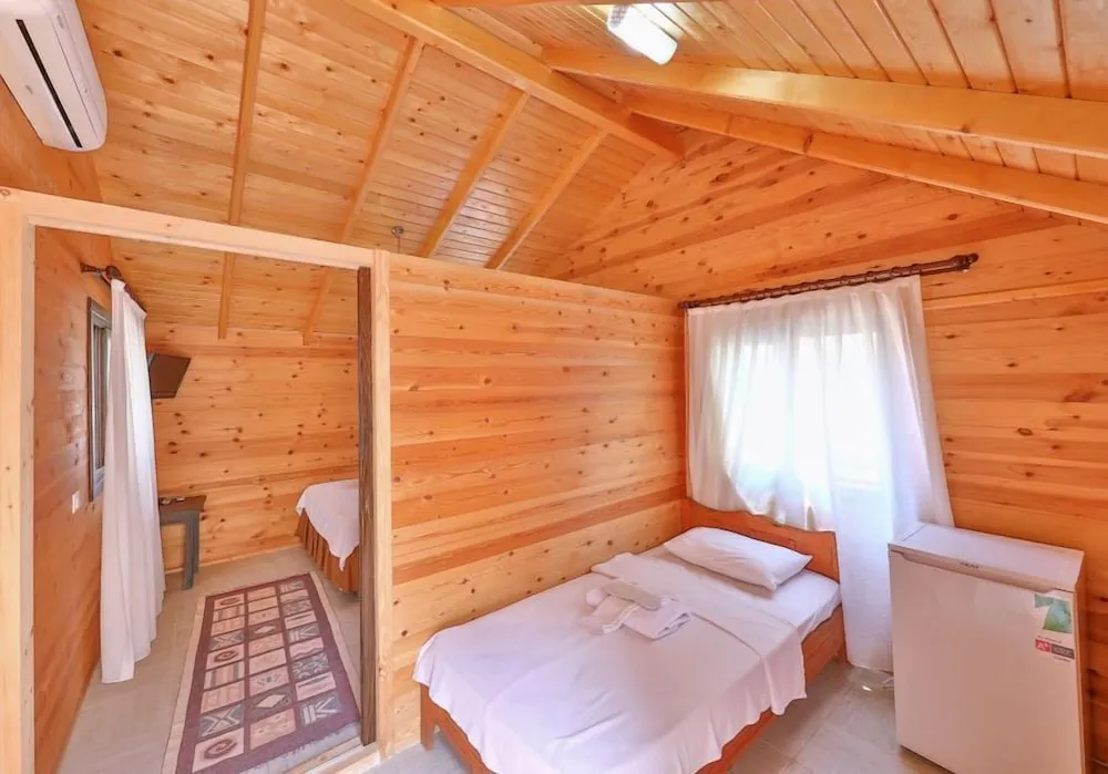 Bungalov (Triple)