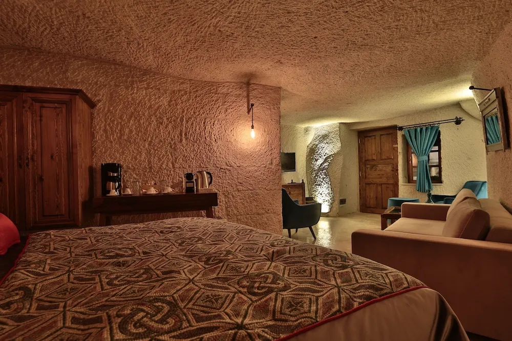 Honeymoon Süit, 1 En Büyük (King) Boy Yatak ve Çekyat
