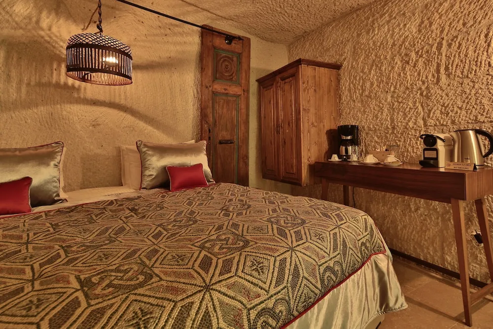 Honeymoon Süit, 1 En Büyük (King) Boy Yatak ve Çekyat