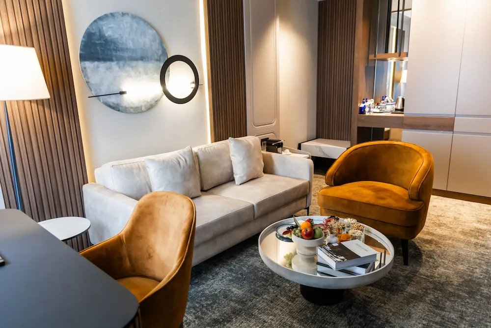 Luxury Tek Büyük Yataklı Oda