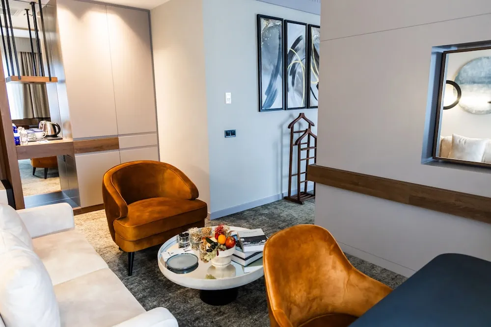 Luxury Tek Büyük Yataklı Oda