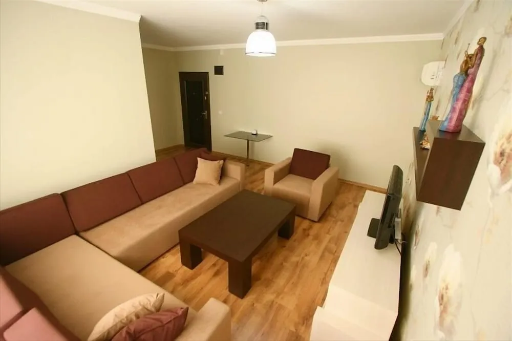 Family Tek Büyük veya İki Ayrı Yataklı Oda, 2 Yatak Odası