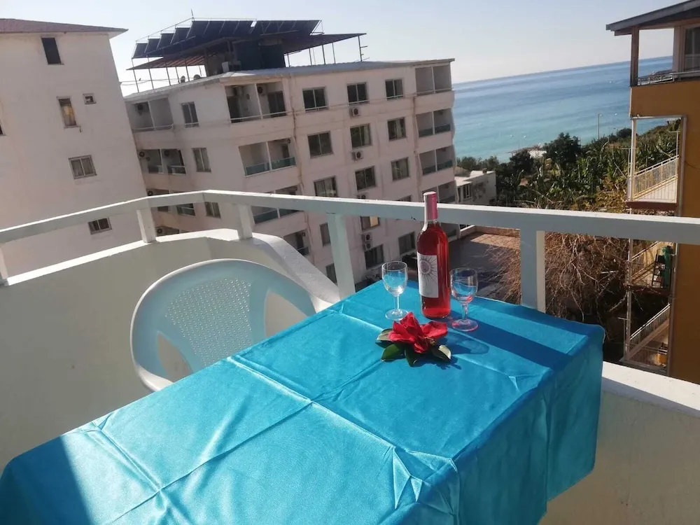 Standart Uc Kisilik Oda, 3 Tek Kisilik Yatak, Kismi Deniz Manzaral,