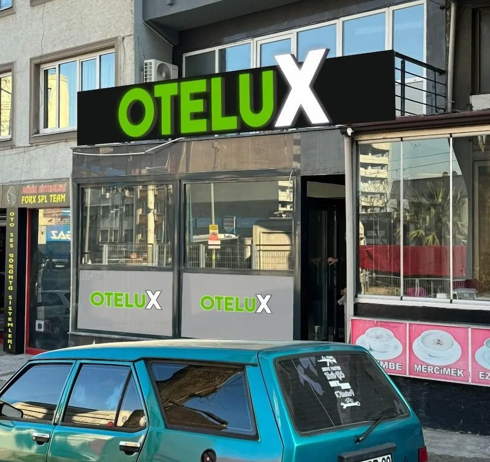 Otelux Apart