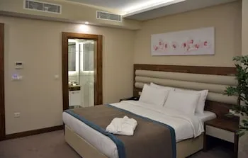 Guler Park Hotel