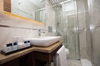 Guler Park Hotel