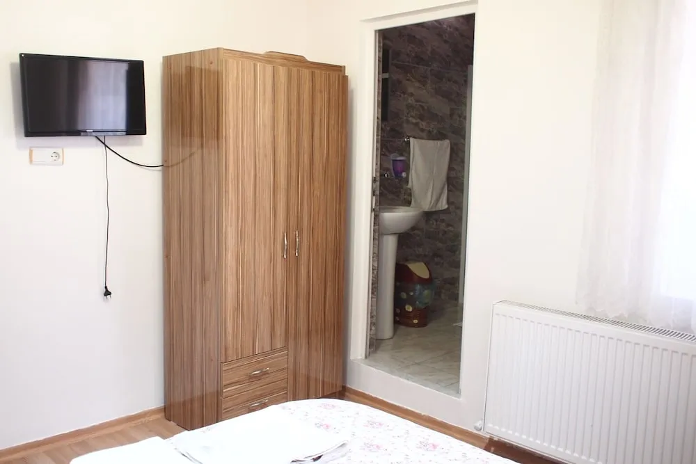 Economy Tek Büyük Yataklı Oda