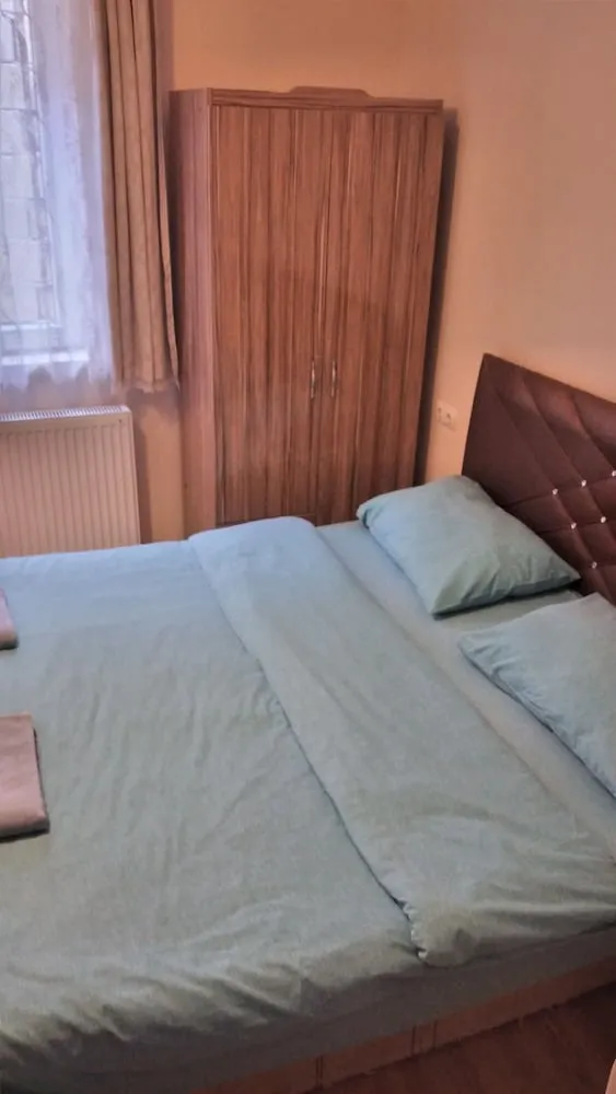 Economy Tek Büyük Yataklı Oda