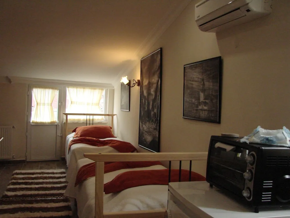 Standard Apart Daire, Balkon