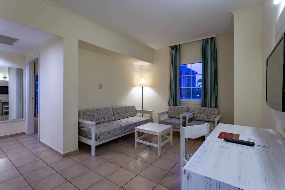 Family Club Suite