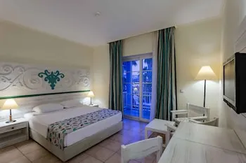 Asteria Family Resort Side