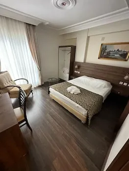 Paperon Hotel
