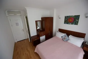 White Palace Otel