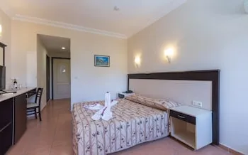 Helios Hotel - Her Şey Dâhil
