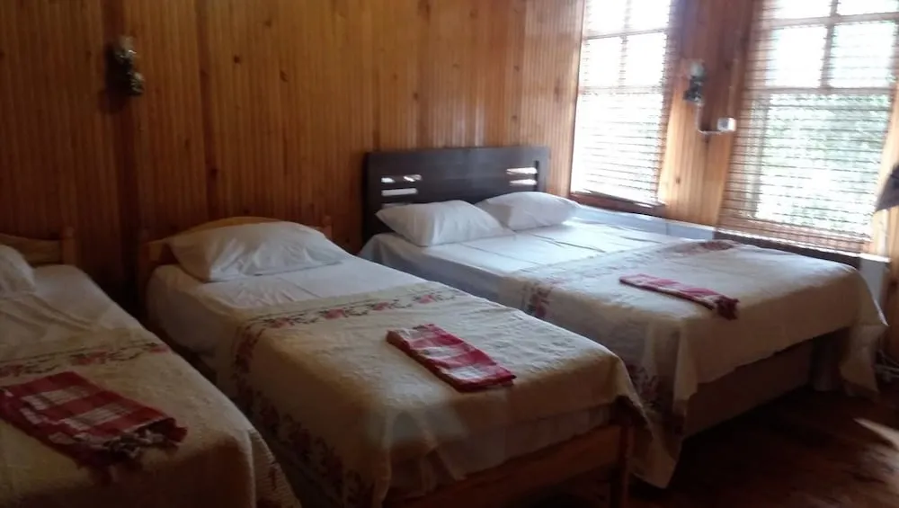 Luxury Üç Kişilik Oda