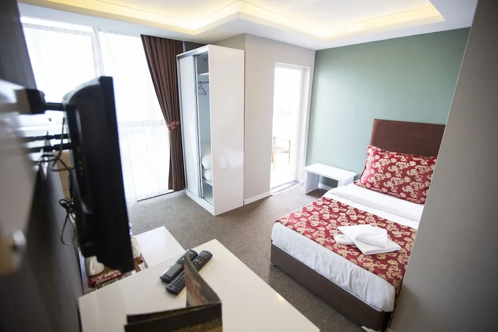 Deluxe Üç Kişilik Oda, Deniz Manzaralı