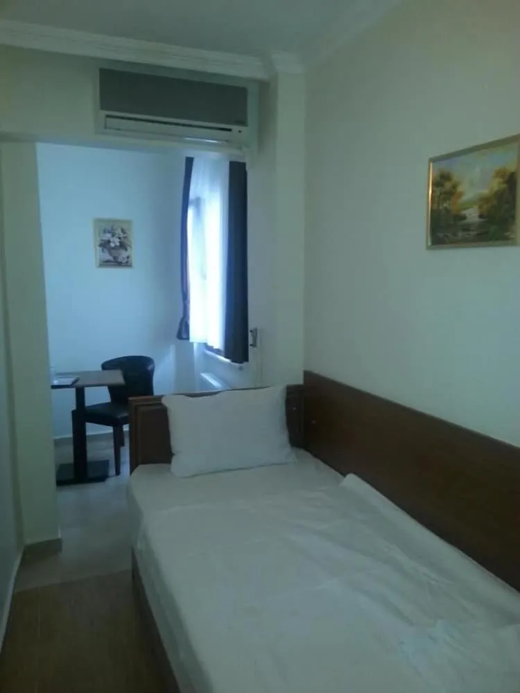 Tek Kişilik Oda
