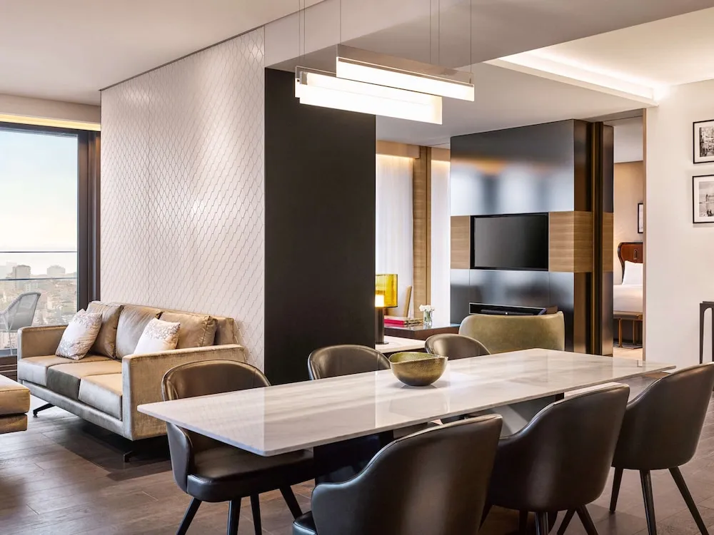 Signature Süit, 1 Çift Kişilik Yatak, Teras (Fairmont)