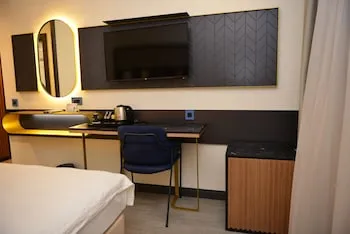 Oasis Otel