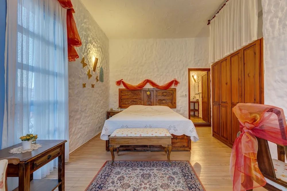 Deluxe Tek Büyük Yataklı Oda, Küvet