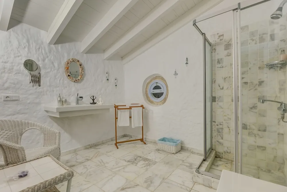 Design Çatı Katı Süiti (Penthouse), Küvet