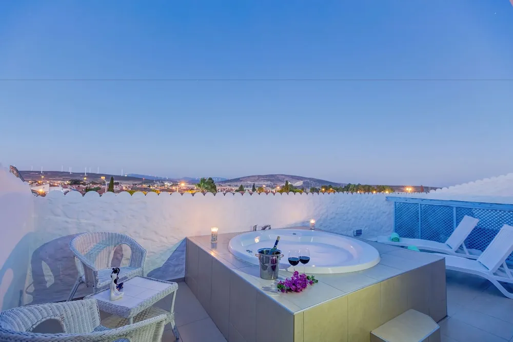 Design Çatı Katı Süiti (Penthouse), Küvet