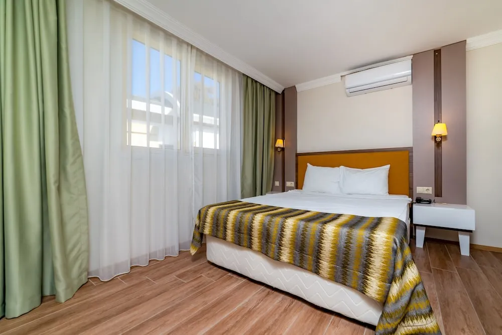 Gul Resort Family Room (Anex Building)