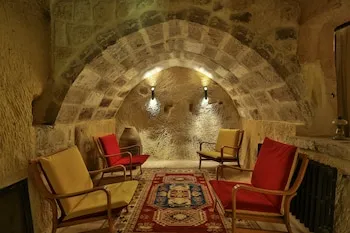 Acropolis Cave Suites
