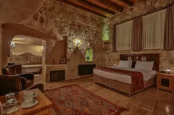 Acropolis Cave Suites