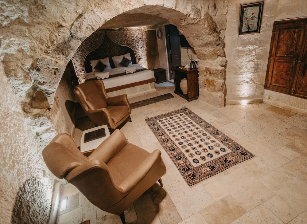 Deluxe Tek Büyük Yataklı Oda (Cave)