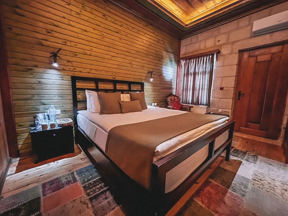 Tek Büyük Yataklı Oda, Manzarasız (Stone)