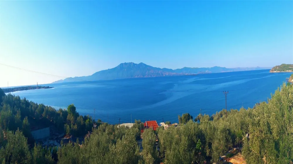 Deluxe Üç Kişilik Oda, Birden Çok Yatak, Sigara İçilmez, Deniz Manzaralı