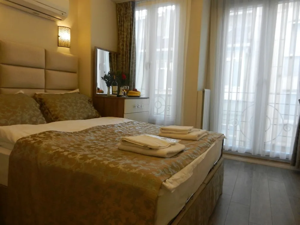 Tek Büyük Yataklı Oda, Şehir Manzaralı