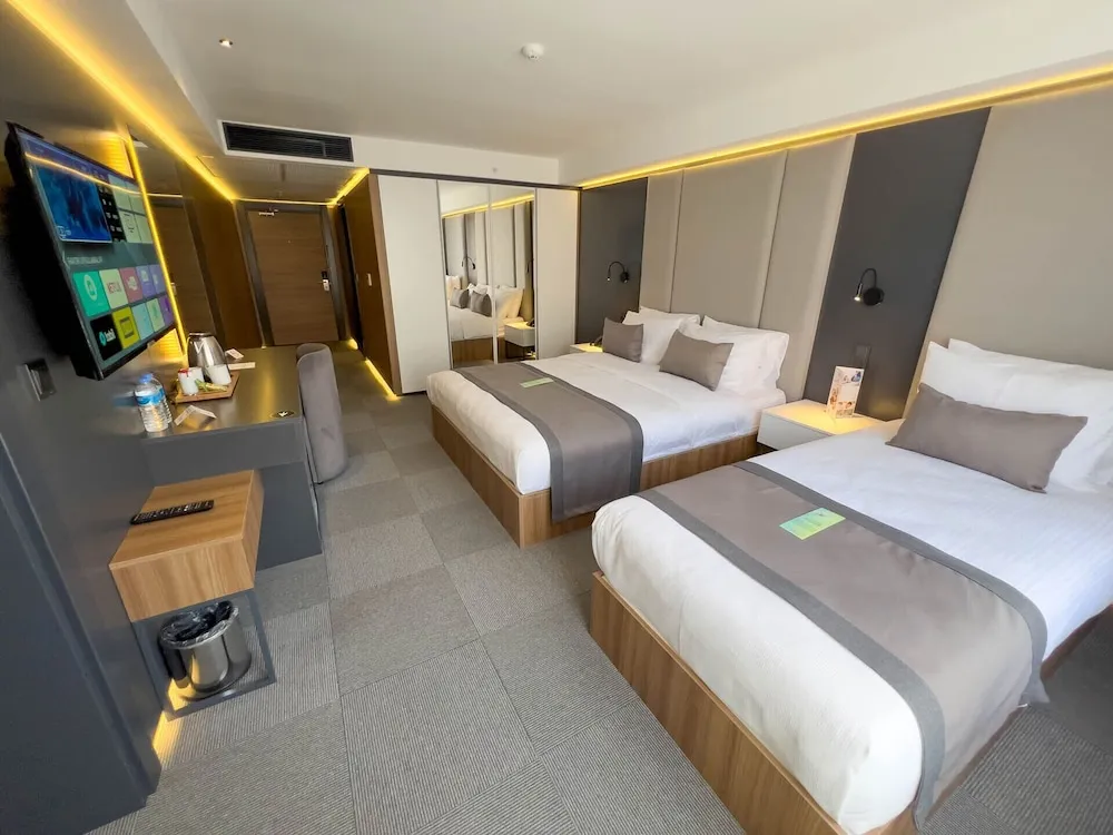 Royal Oda, 2 Yatak Odası, Şehir Manzaralı