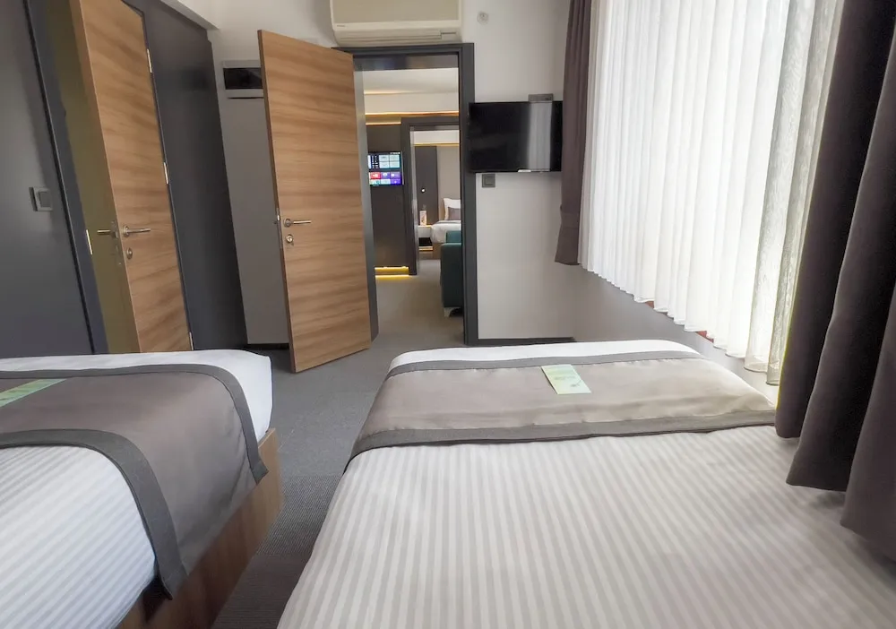 Royal Oda, 2 Yatak Odası, Şehir Manzaralı