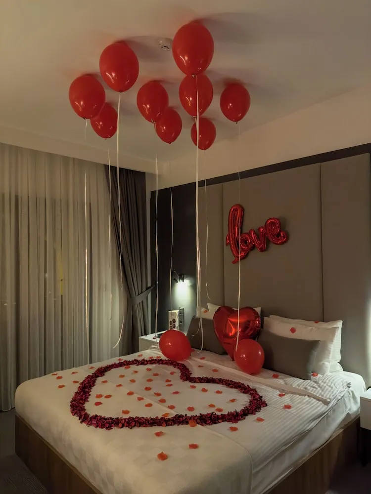 Deluxe Tek Büyük Yataklı Oda, 1 En Büyük (King) Boy Yatak, Deniz Manzaralı