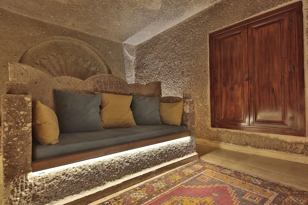 Beyzade Cave Suite