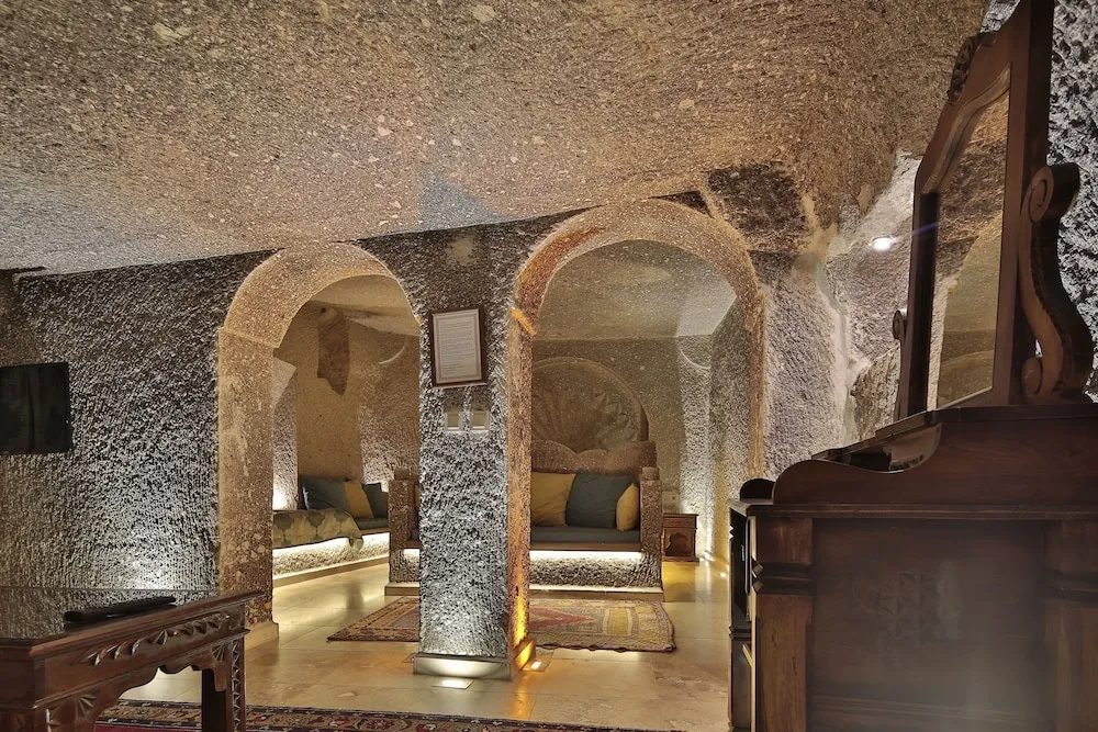 Beyzade Cave Suite