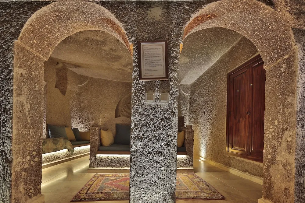 Beyzade Cave Suite