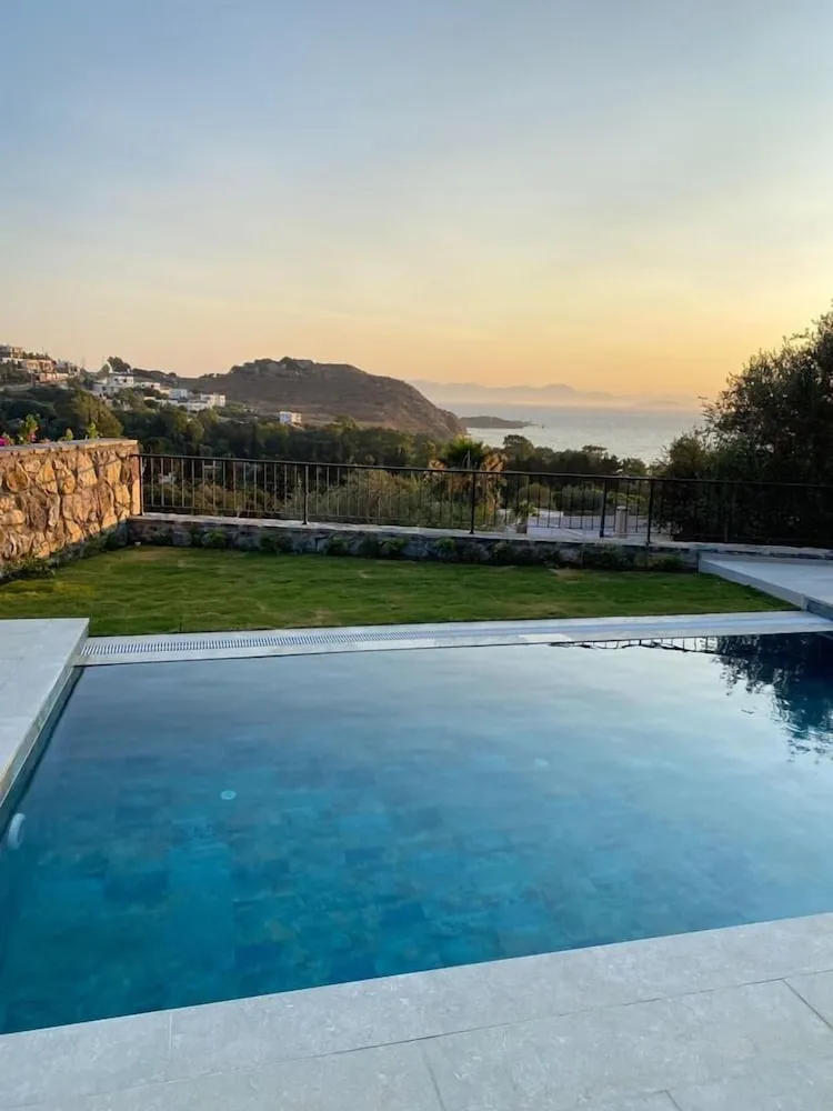 Family Villa, Deniz Manzaralı