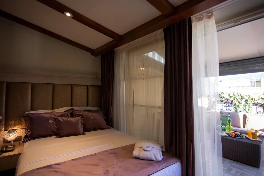Prestige Suite, Terrace